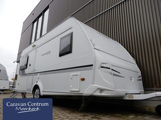 e672ee595934d903b3762ad438fcfb7c4b6728715d71a8068a99bccc363f9c0a