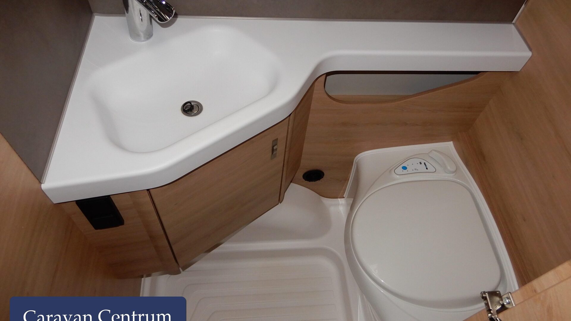 d1f8309c139bcba9a148e0ab2603969bff3316f44b1e2807cb2e09a21fe74bbd