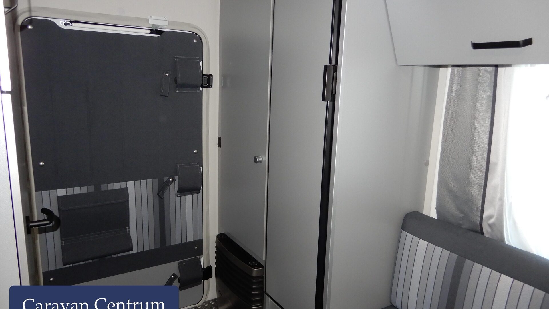 8211d57d91dc7e8ccf8bdf720c1c04a875aebe843006f0de58f1d01d102b74c5