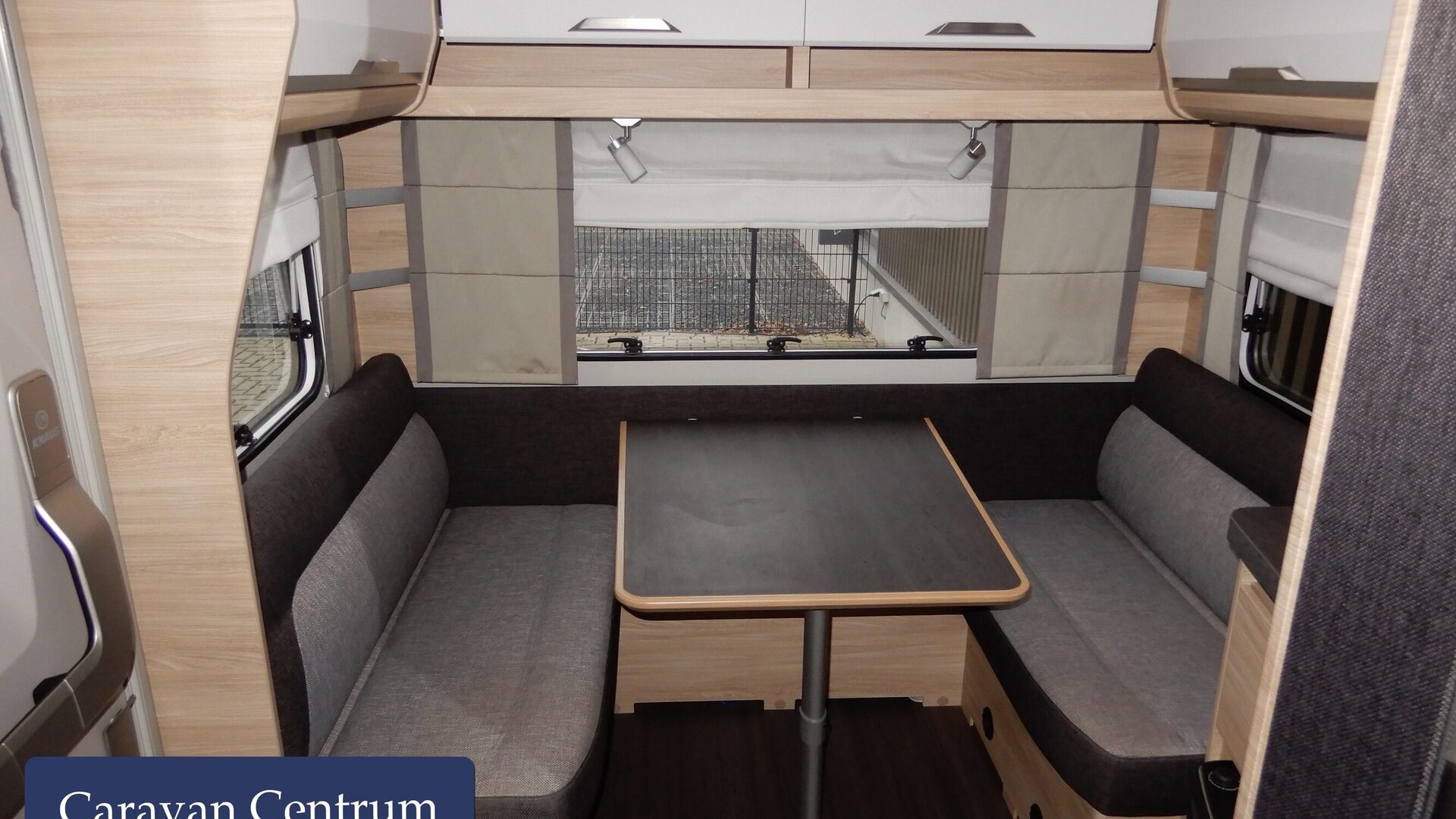 bdbbcf7de73ed127e051d921ece26dea25b2842428ae7376d4fd9de917cb8ca3