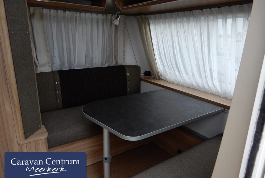 49eff6d95aada57511031241d856b5009cfbce898dafa73f11f8ea79de1e59e1