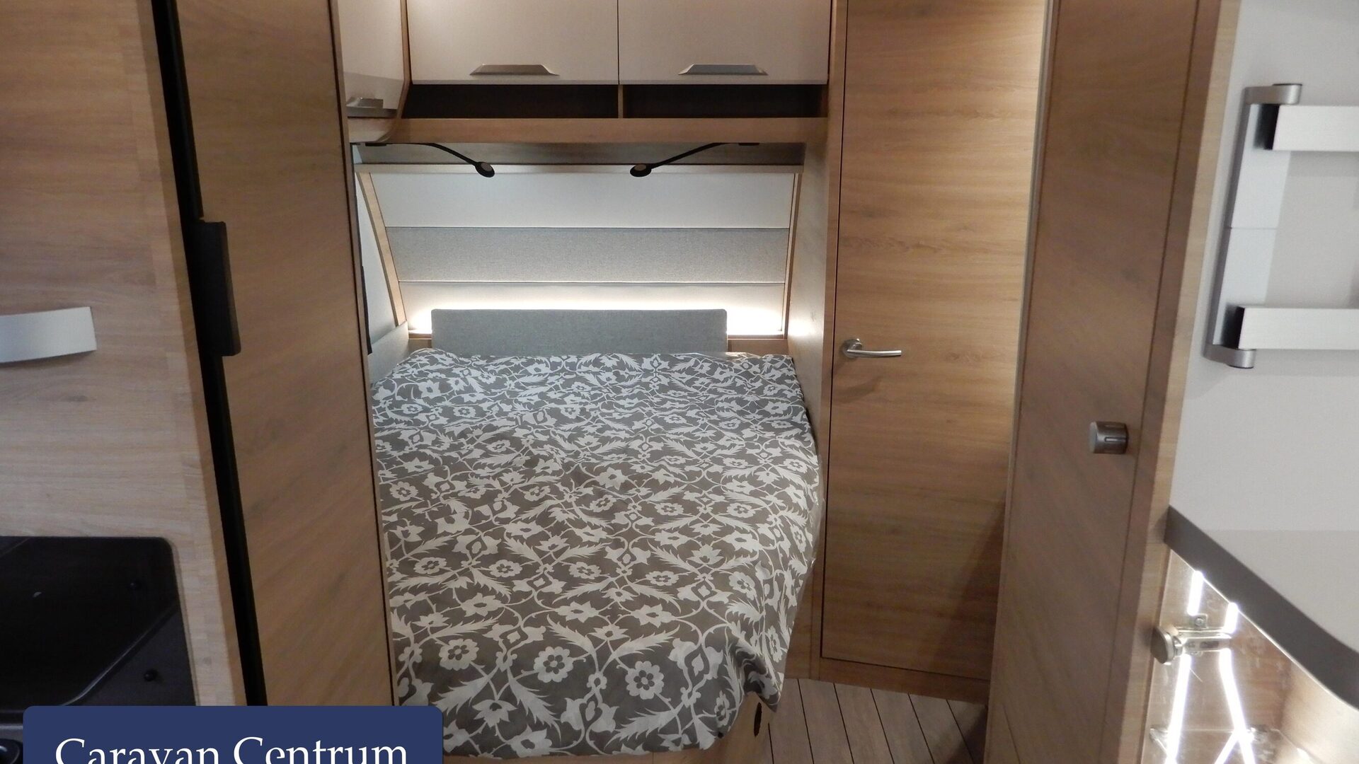 f9d2c70ca3d4750d63f3edcdbf3c3f15aaef66295e24f1473a2b4fd431808f91