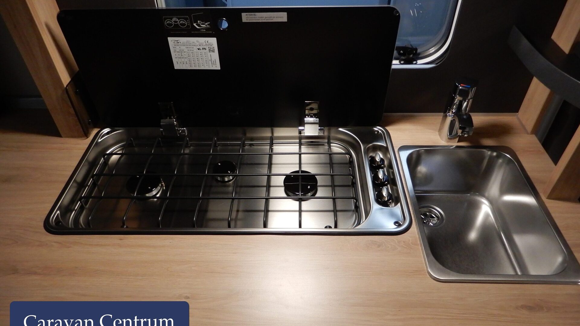 e0536591c5329a3c2965d281c1d0c4ce8f75e3b0a36ead7fcb71b6e572c04f8b