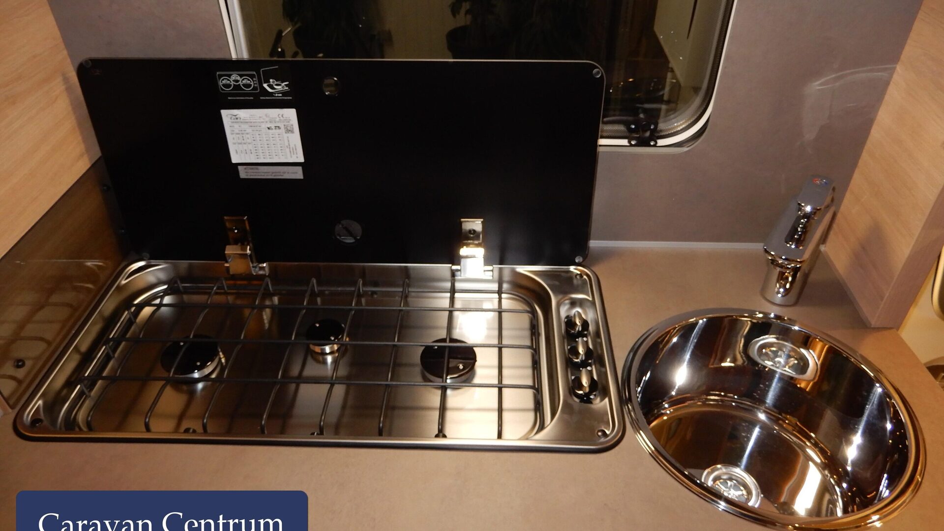 52d4375bb18f94fcfc3274e1f8325ba9194cf80daa7add9defee41b67bd36ef3