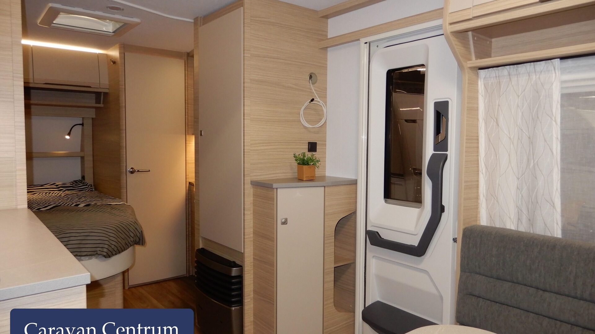 16bd2182f6cde4f8597d89af9e024f782ec0ffecf54271715f314b273294e708