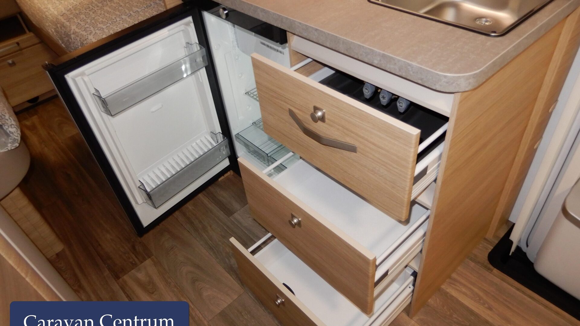 f6262da02e202c603f89e0e62c23b6fd4713377b8a043e73eafa004c05201467