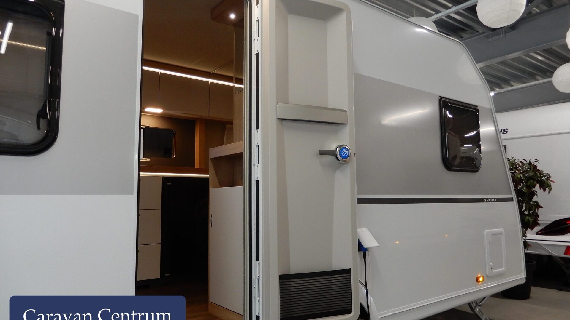 1da8b821d2d3b3e54848b0924b2f0f066182b3bf9c3ed85c4d23e50b19c7ff0b