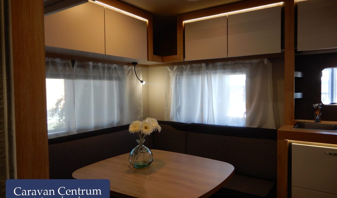 ff50e6e40b4a0bfaebc1a93bae9266b39838de7f81f6564a1d31d829f941acf4