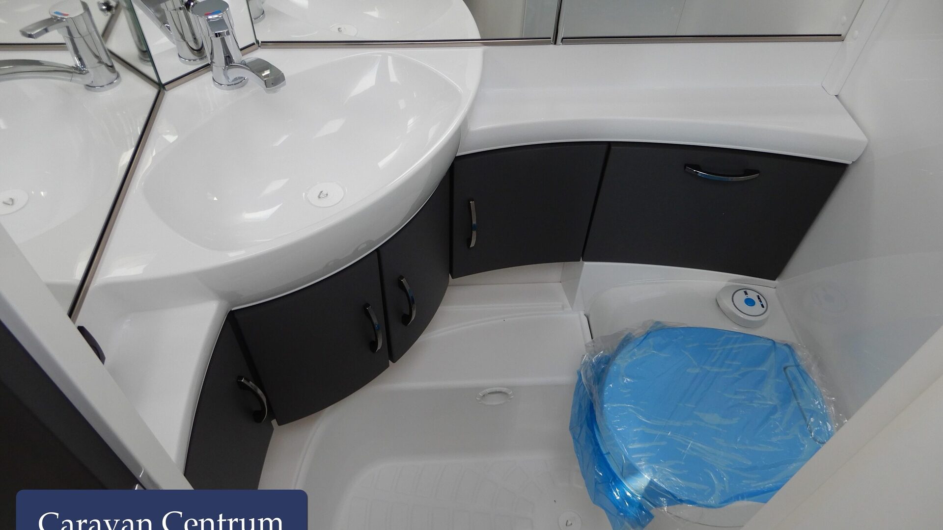 97a5c2ad0f2b86df14587ca66e763fbbe26a8394aeab3eb2ca52fd8e8d38bea9