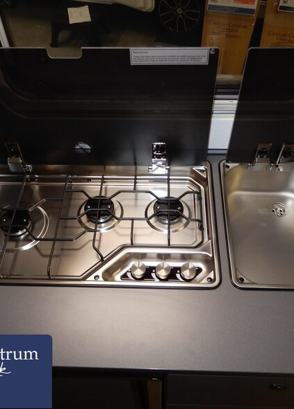 8ad6f3f29de27c7ea741bcd39f2bb462f821915318256f37ab80d3adb49bcd86