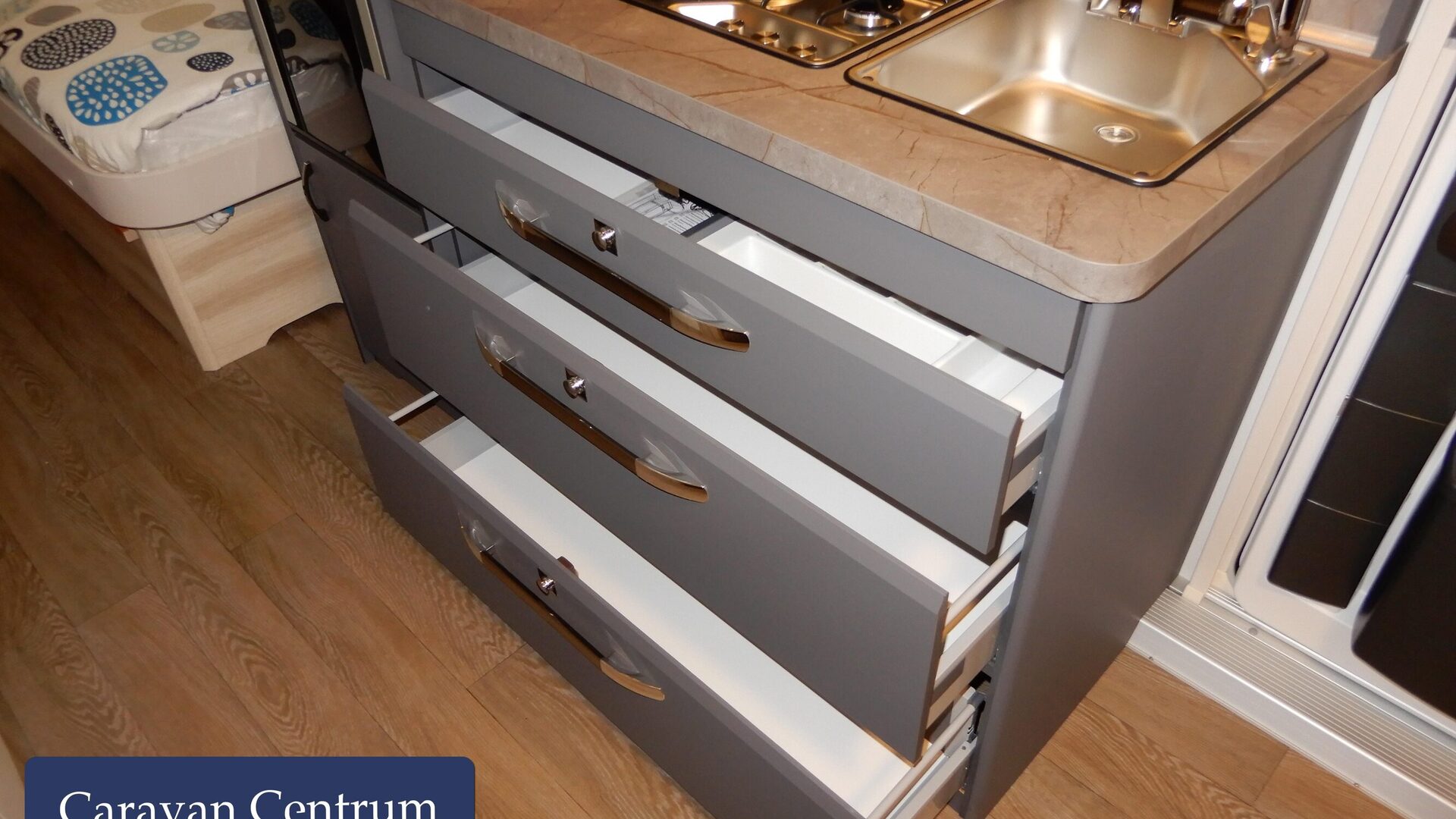 b4ed5f76235ce6cbdfc90036ef8fd6aa2b7812e9cf275c476266367cd29d2287