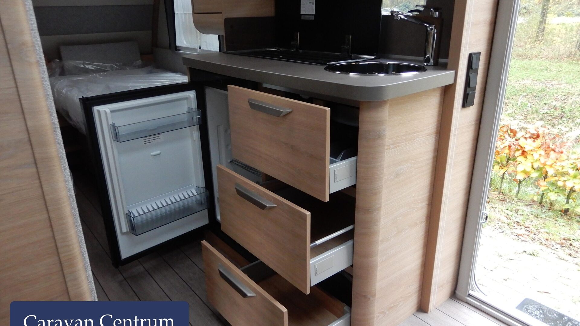 ac836b8e12af97da751a2edc7f3b487a8e88fe6be8d527049224713f58c97550