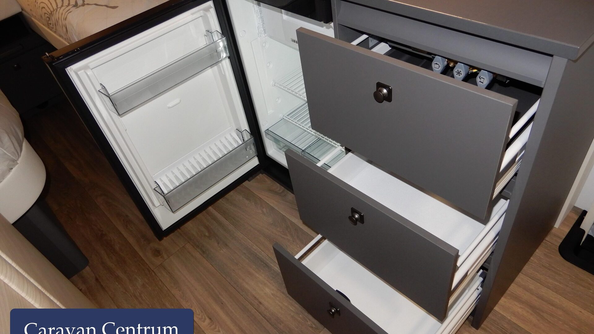 2087e2769c11a7600258e03bea21fb380db6ea880e8363d18105e4a07c21ce1e