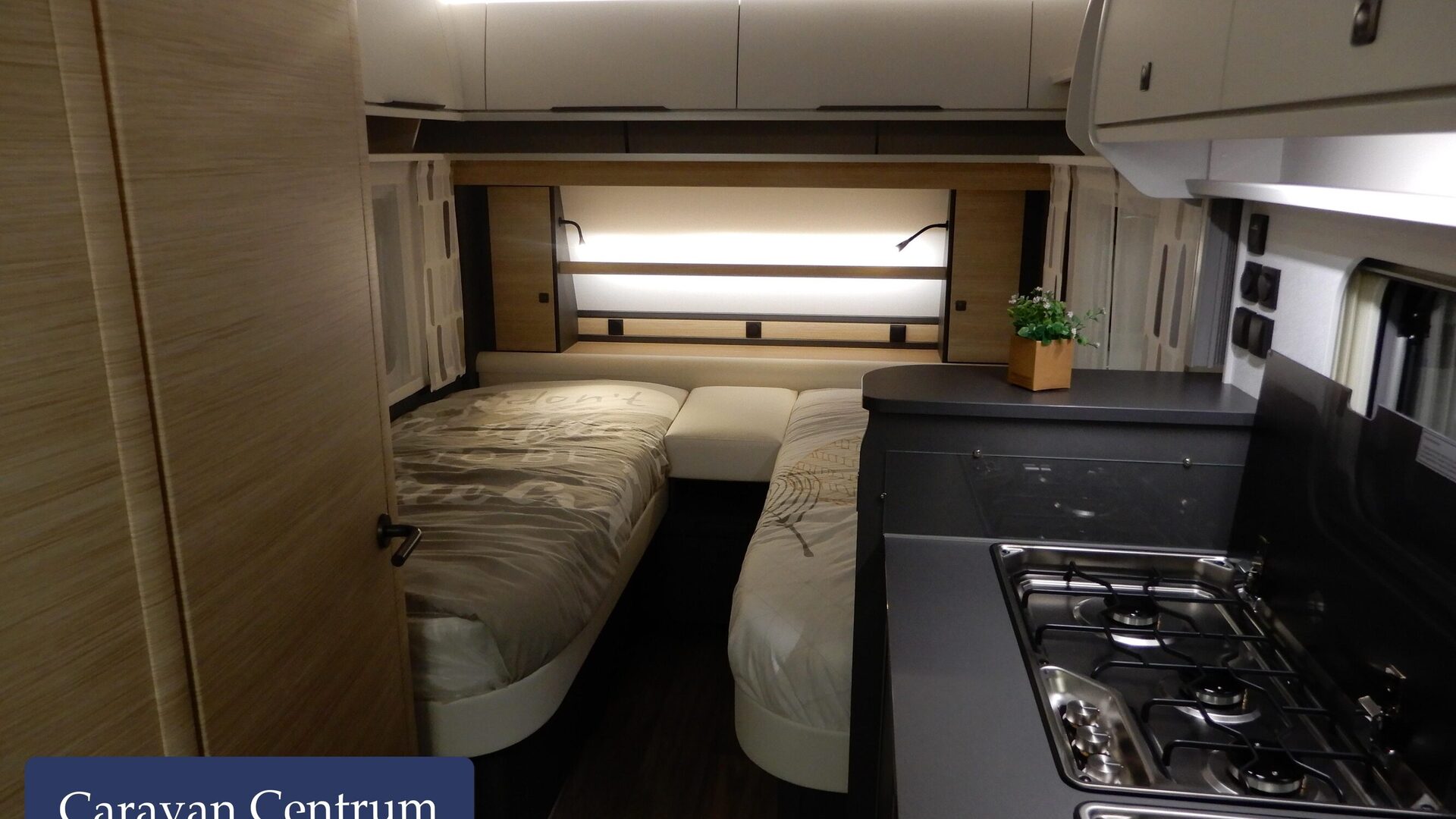 aed7a2d8b7d032ea852282b6d3a90363e5802a6ac4d7cbe8474eeceea352a8c3