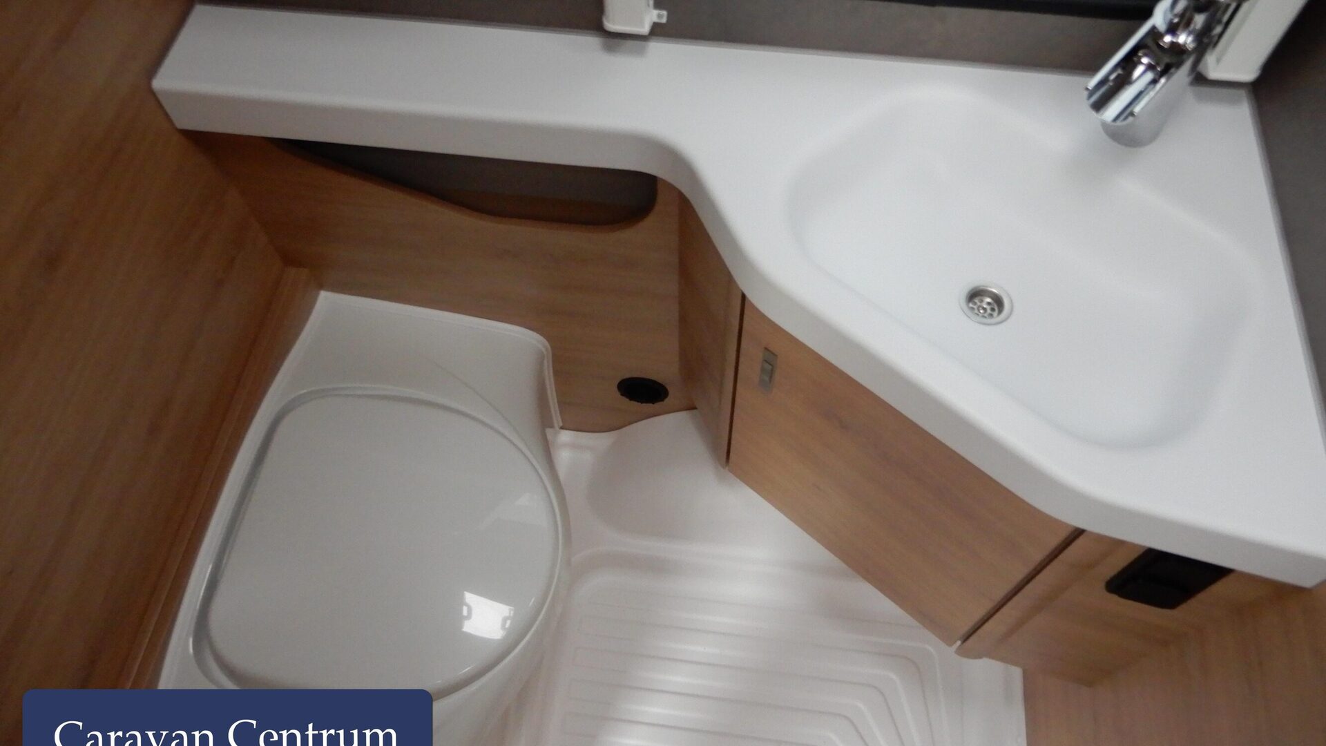 249a49750db487f0178b610e50621e3e3a92fe912a10f1b14bcfbf157434d80f