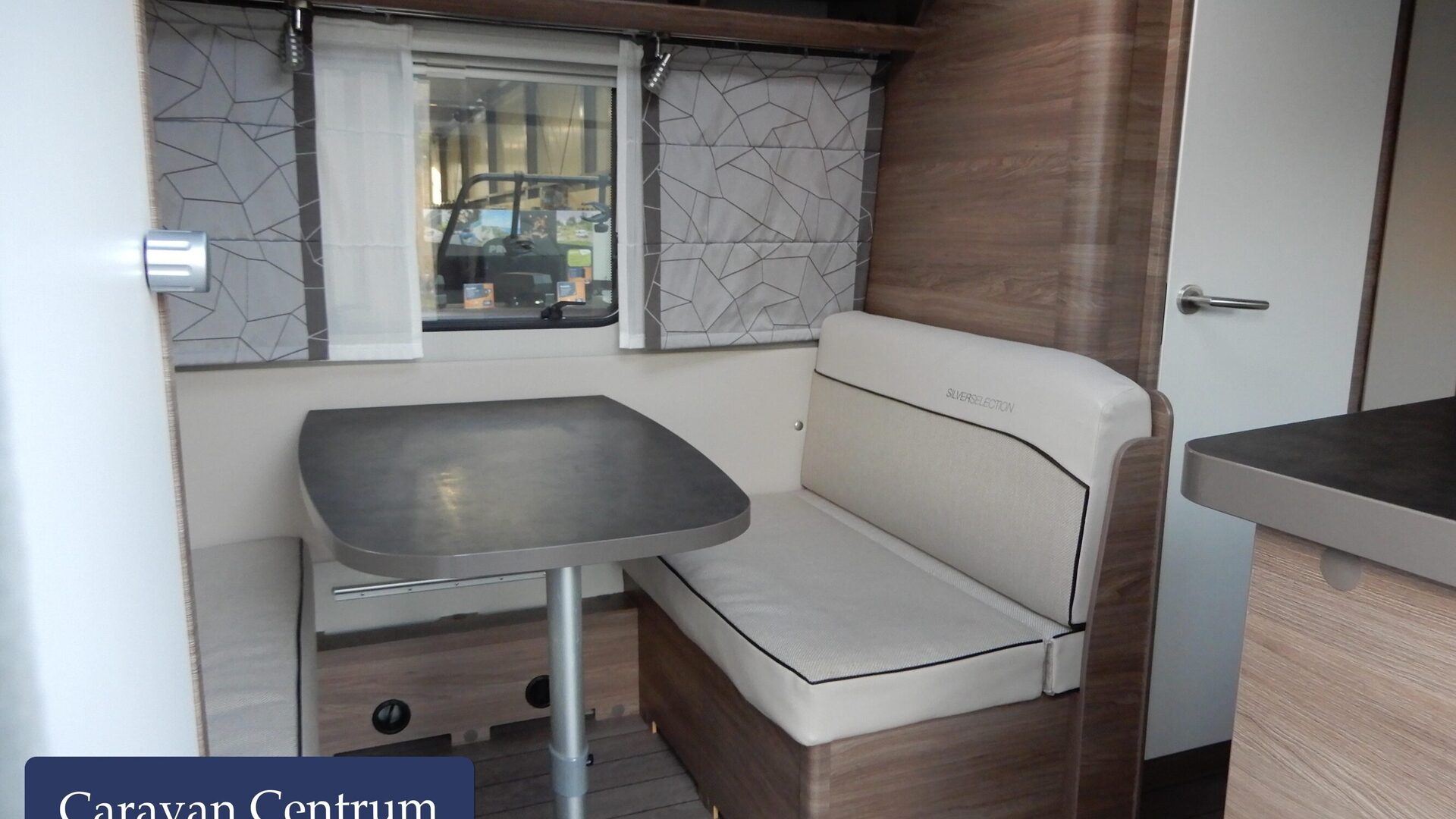 14cfcd1c5fa85e68124d25b7fdc6dd5f87919eb9b1b5e9cbb59084dc71f33631