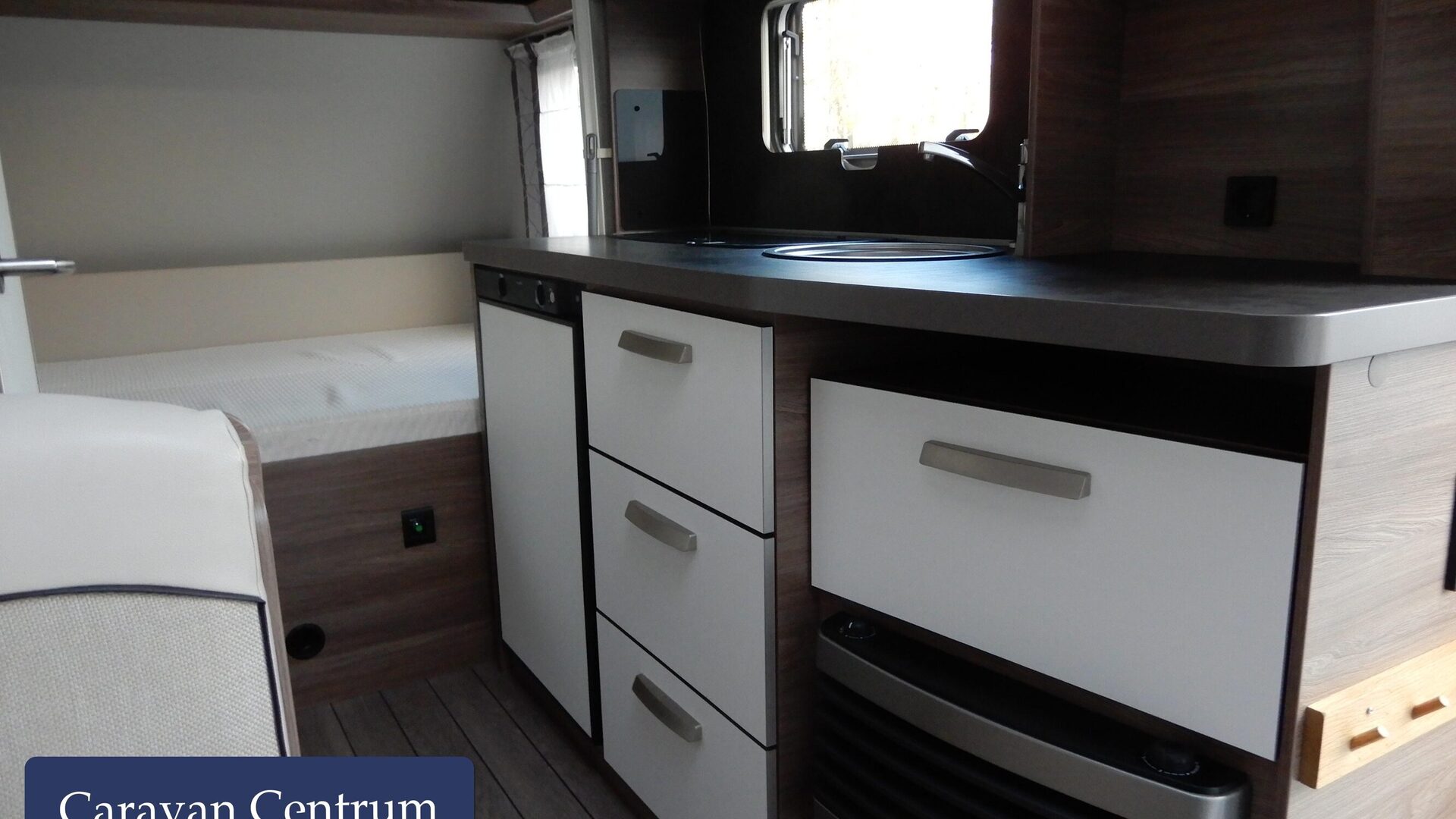 3fc0fdea6508f9e31a101c91ffc3cf41e5aaf1463992866865cbc3d874892fc8