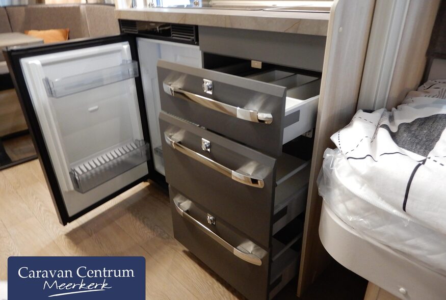 39c80a5e12fd9058b95a941a0bcbc037b14383e01b184fc6ee631a283a2db50a