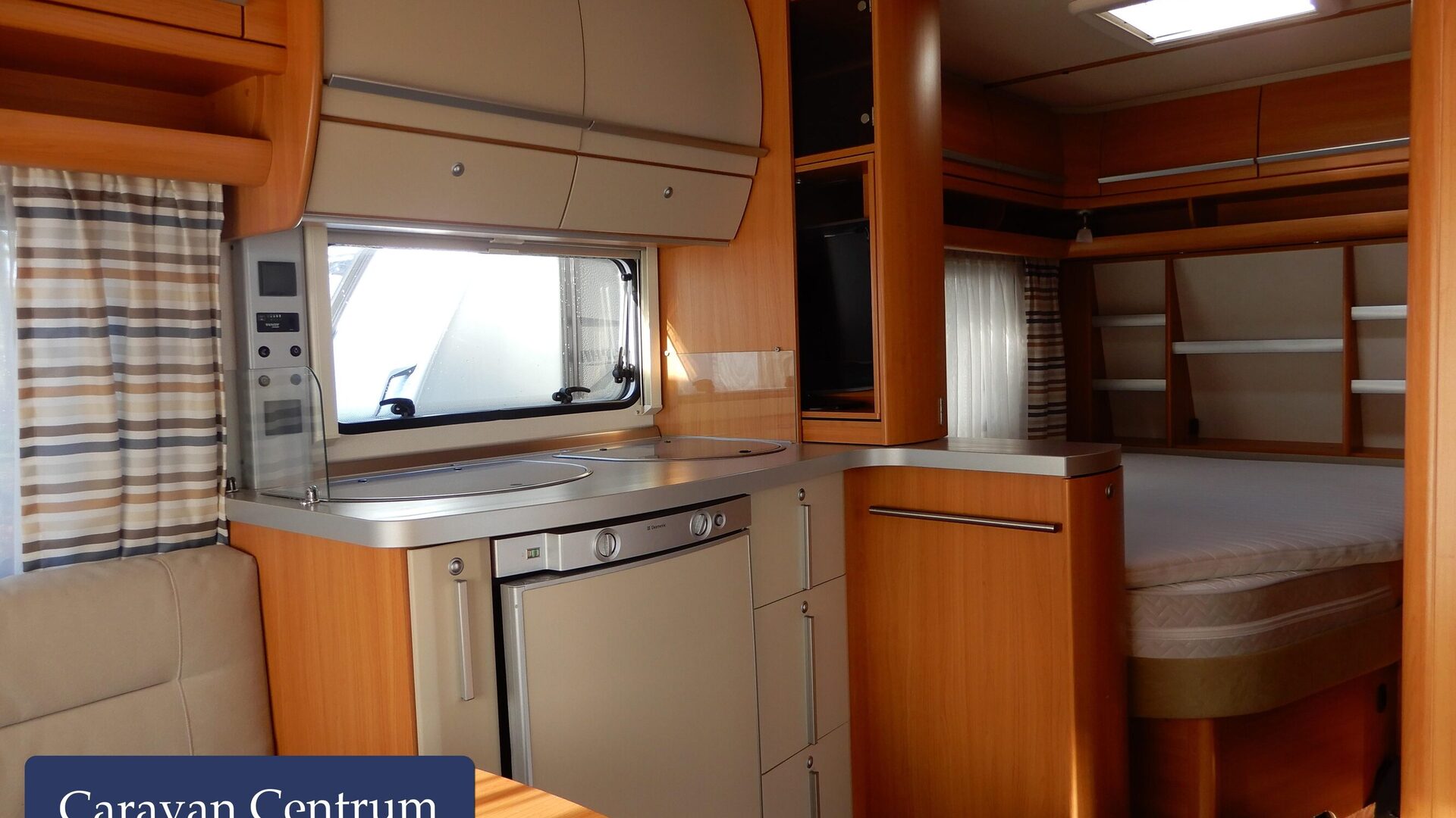 c912f2e100aceb2f5846fb724ca354e09157171939bc1397ad92d727be0d579d