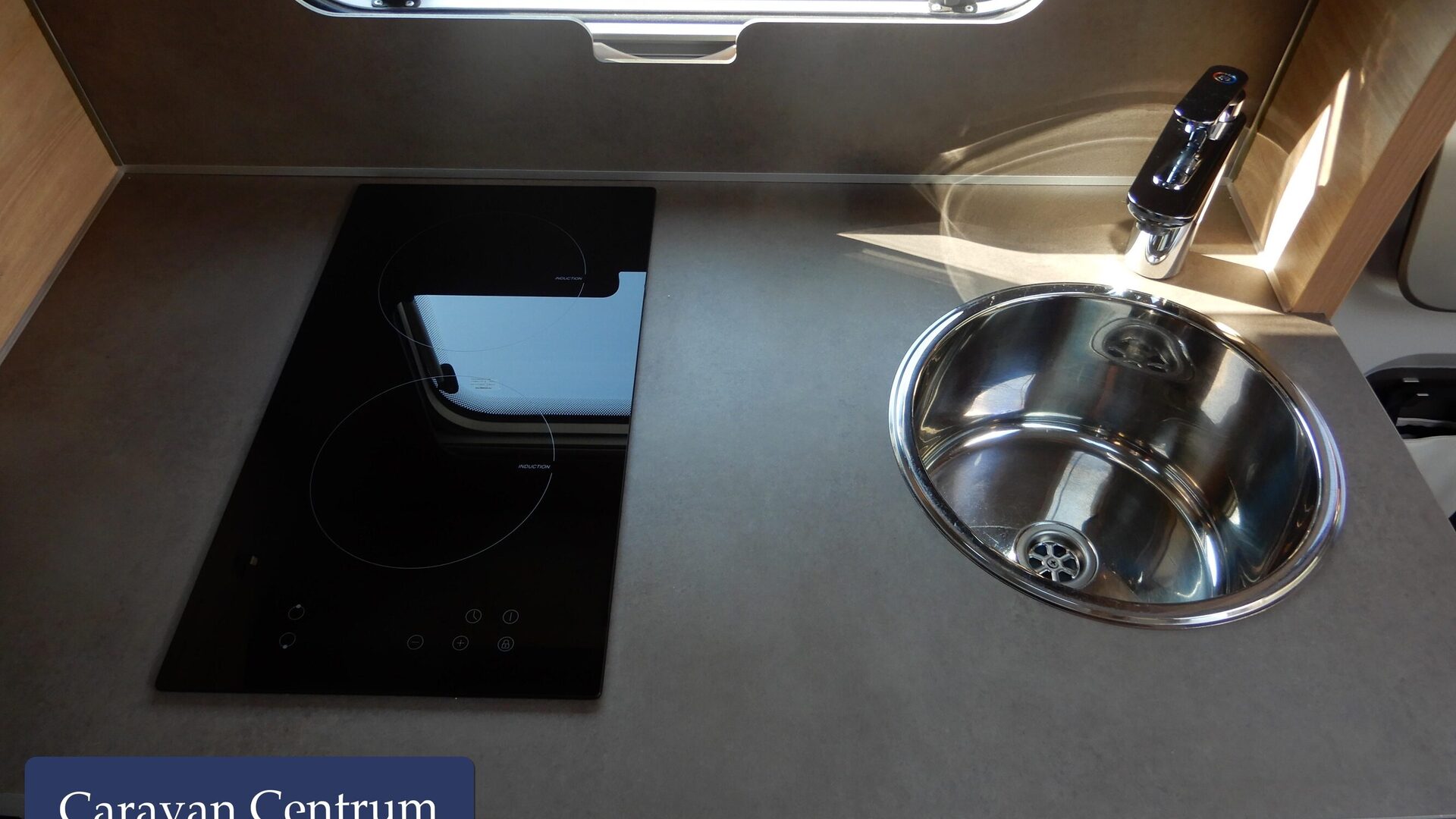 dd037d8ec5d19435087367166621259ac2645ff6944cc989421edbbc2cc627cb