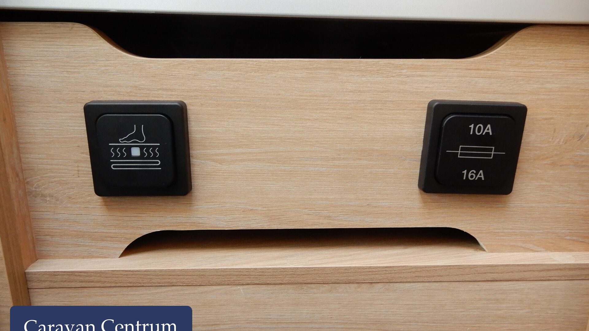 47076ecbd40d2bd9622f819bc010e70dafda8413998dec5c325d70f284710989