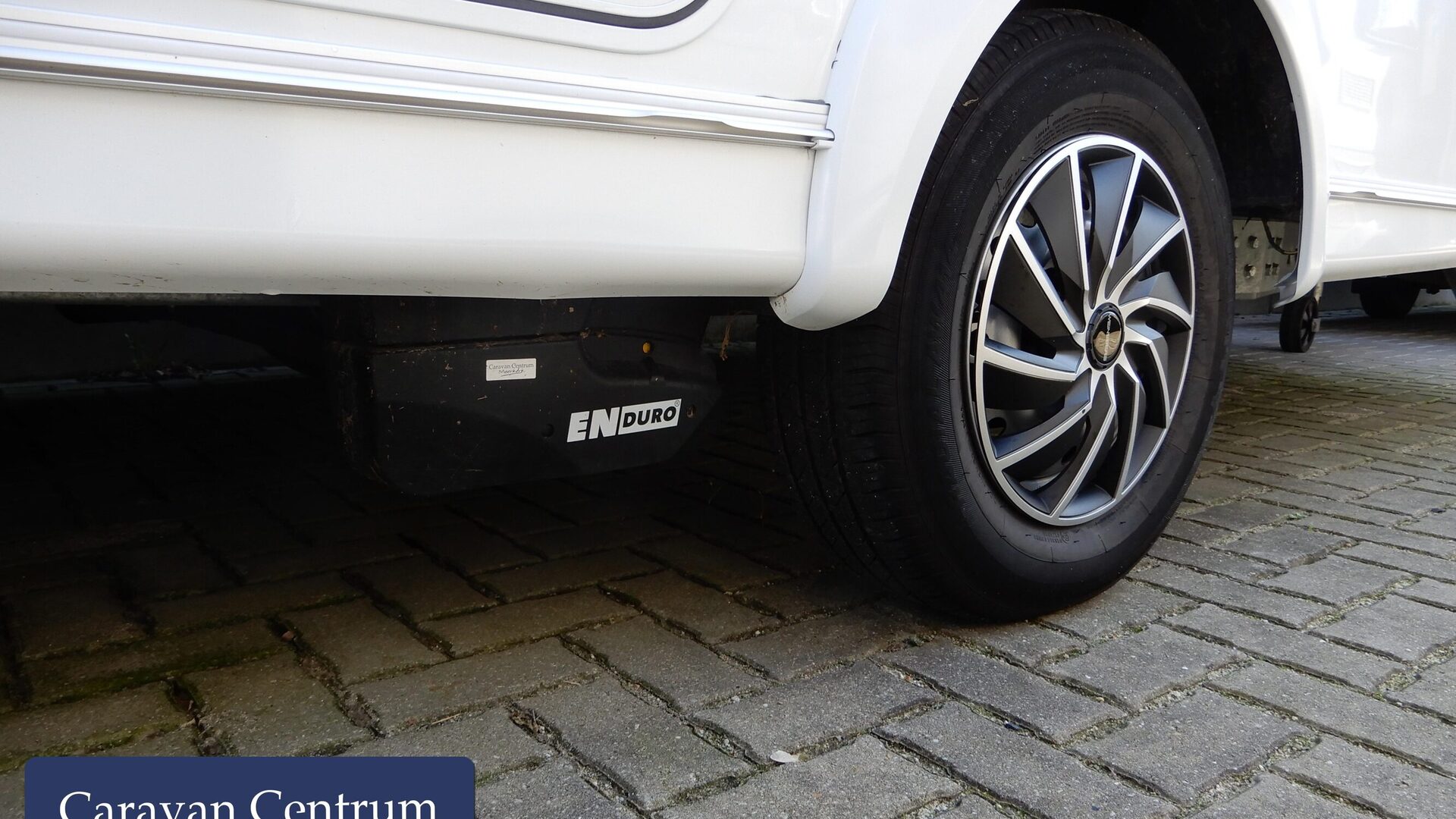 c9860cbe5f2a955896ba740f02938837d11b59f737371d4ca7431da9b0ef1877