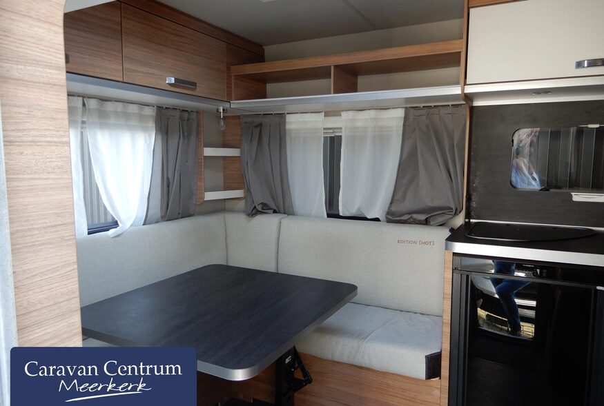 b2c98050c35de04840e9708400db17de227abd0da3fa62e66772bc372c7b4a27