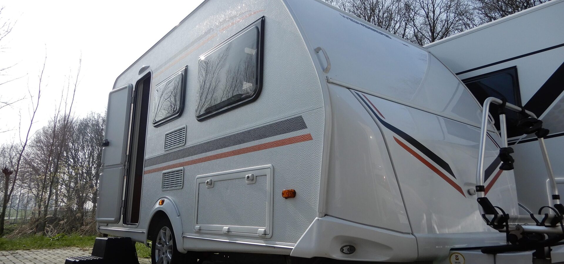 a590b0584ca49f04c091d329ae81e4004f0b01136b378be08d3345048dba4fa3