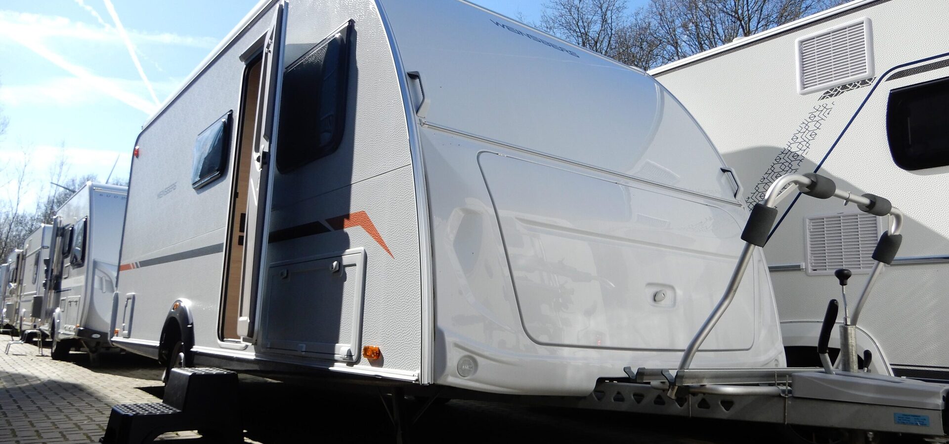 f3d4960abdd02b7c64b0525794dce74b0ffb0efe5a8d76b01401d13a91e6f373