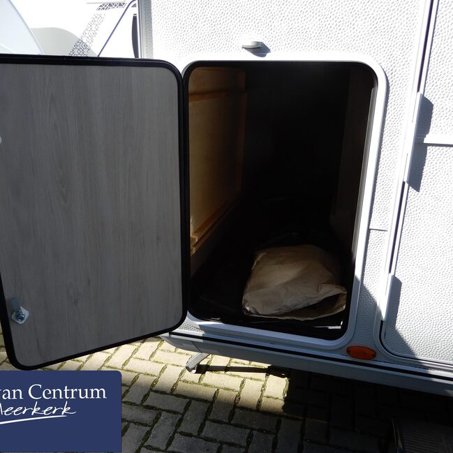 d5cbf72b8888c9e324d98cdbf7302afaee7aed99329037a0b55be877bcfe424a