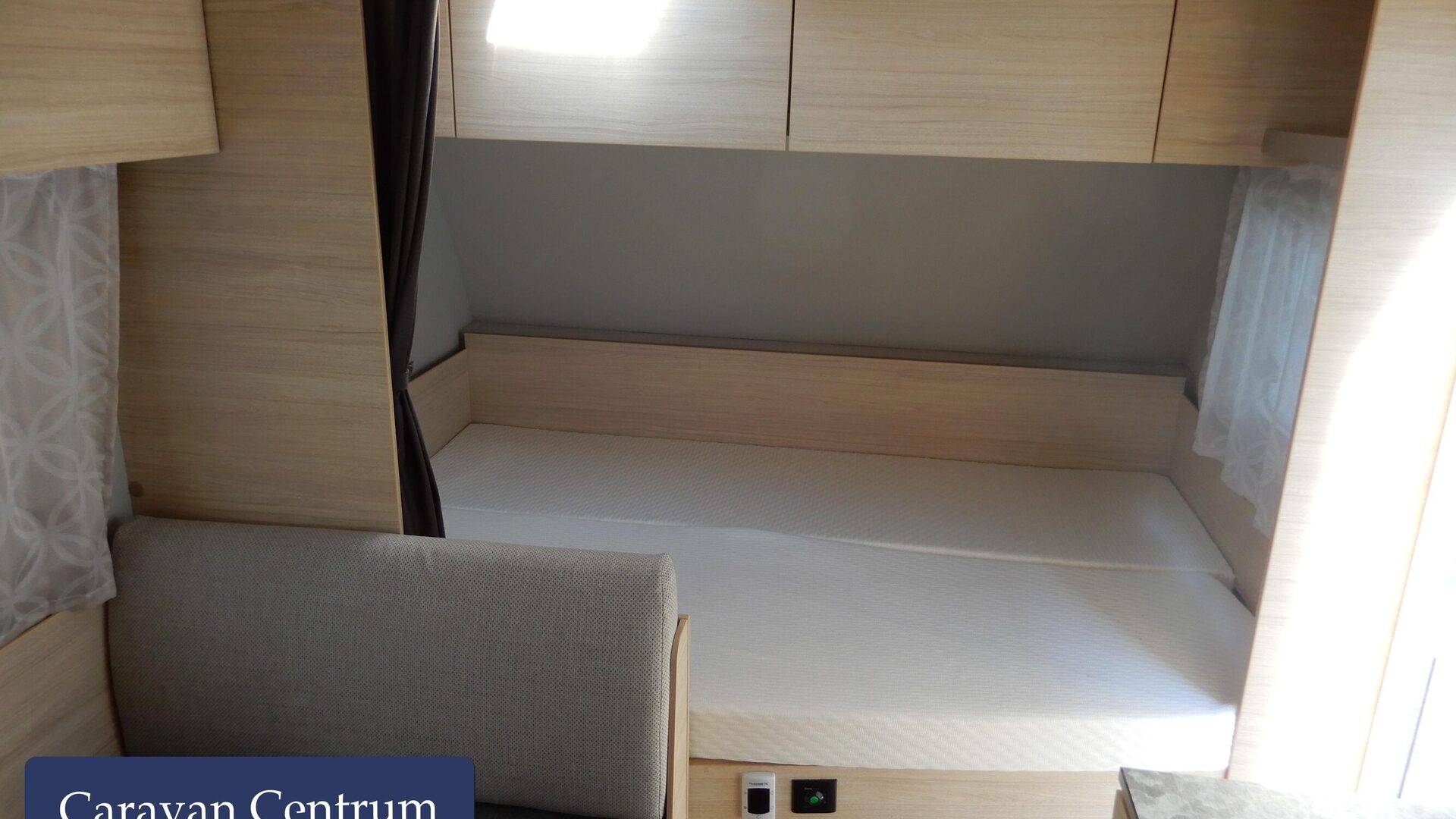 0f8304436cefa66229beda8a8596d5b37ef2319d53385c3fd09c84ff5adb5882