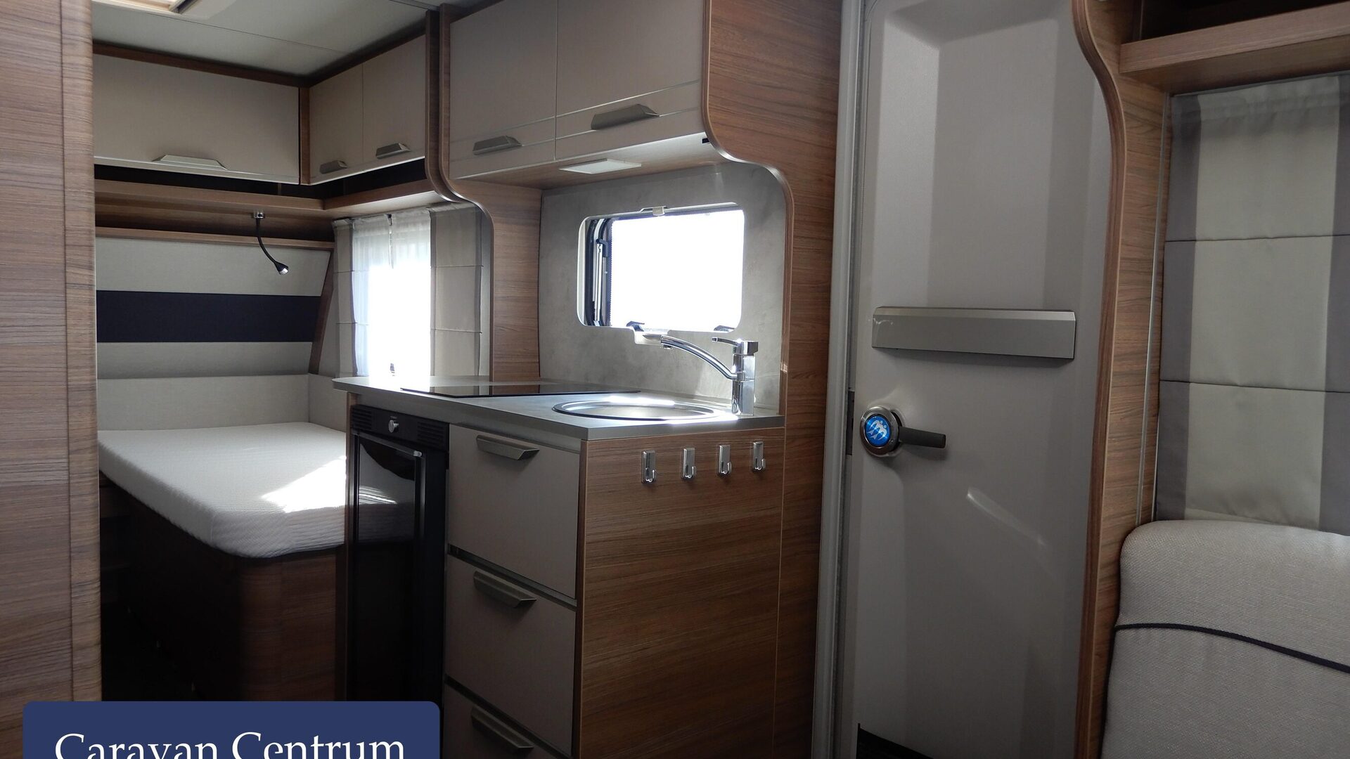 d9f46c4b1427181794a908a06a00501c074756f2ff15059f7c2438b6e74a8539