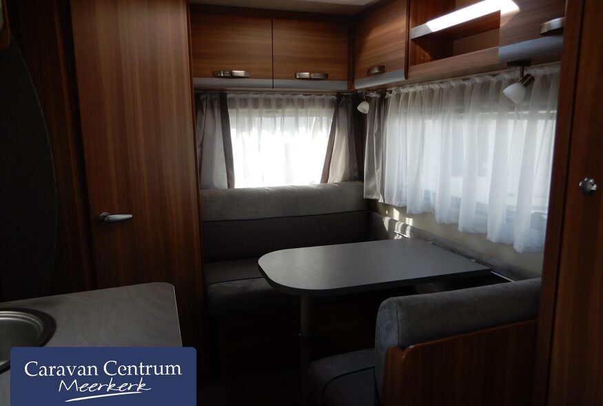 8fbf4029d79118e4926ec23e45fef1baa69e2e7018ef4556d727e7e370d53d49