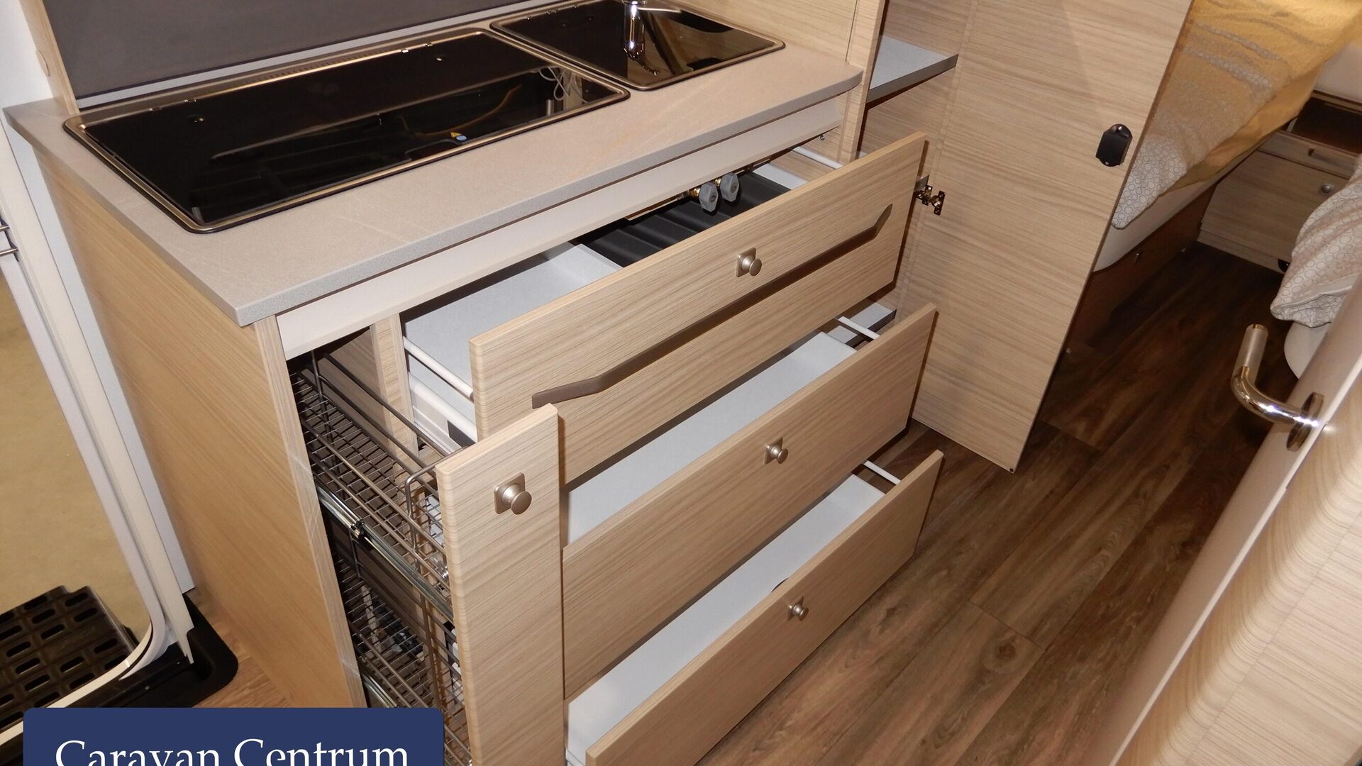 d7f463d71190ebe7bf31e93c10bc076493cf82aedbe33d62f74cb743345294b0