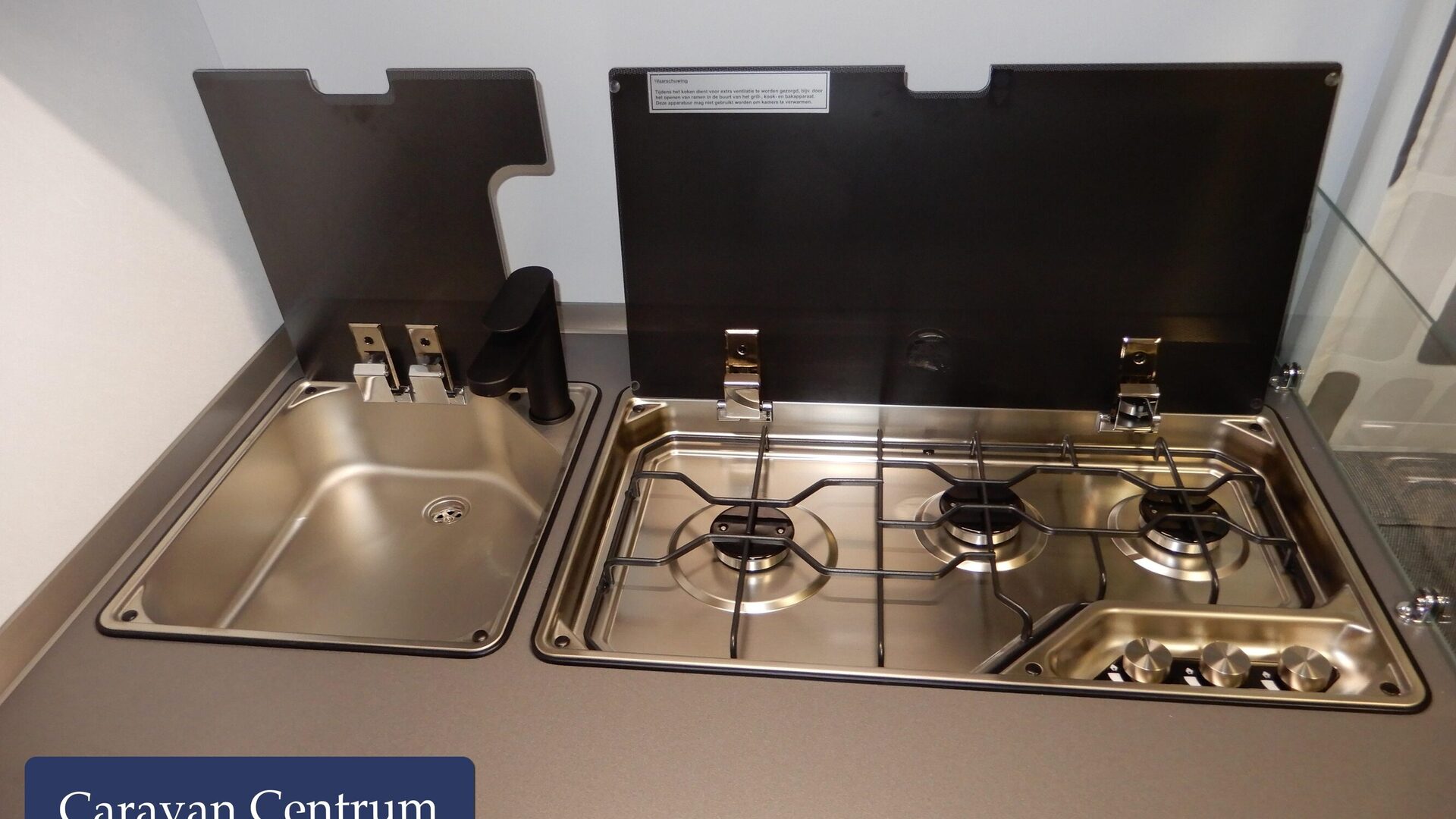 bf68f906e31f35b9e2f6673bd76a4b01fdaf521bce470517658744dd1faa2ce8