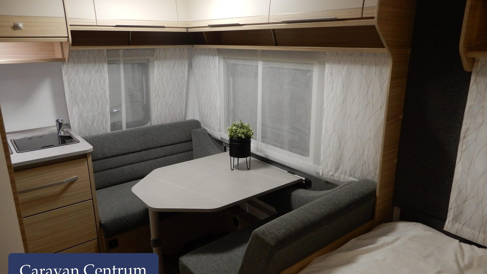 da8281086492d72cb0f33de2560544a7b4897515396c1c5df32835b83d89f031