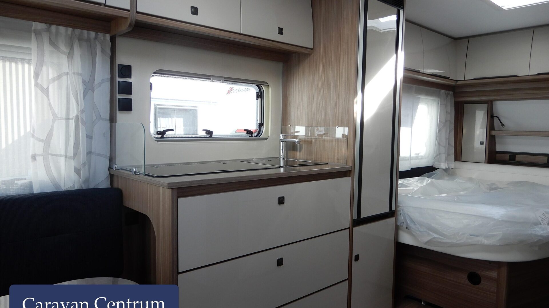 d1d10e20a7b07942239469b35952d878e2766a1fc843c86de56c758046cd0a55