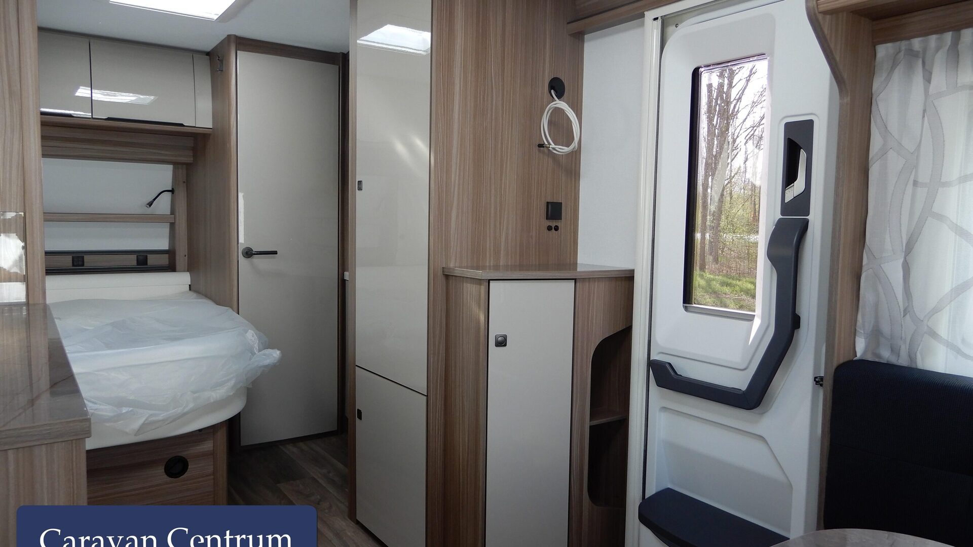 ded505d3cd4d39a67f49dd1e7a49859b08de22819bc611418d82a2487c1e35a6