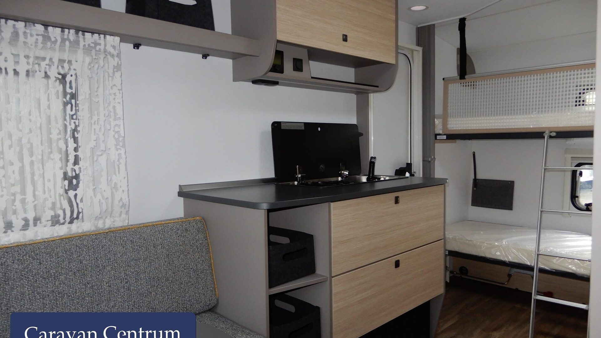 f1e8a0c562ac95a9361bae3055d9a56d8bf0cf7cd687fb311f1fe00e2e7d9af0