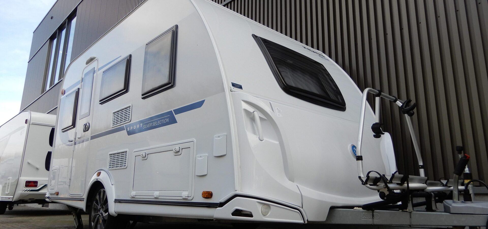 0a06cf038438dde1342d145f8a40e069b8a248dfdfaea44710d2ddb5d5b22064