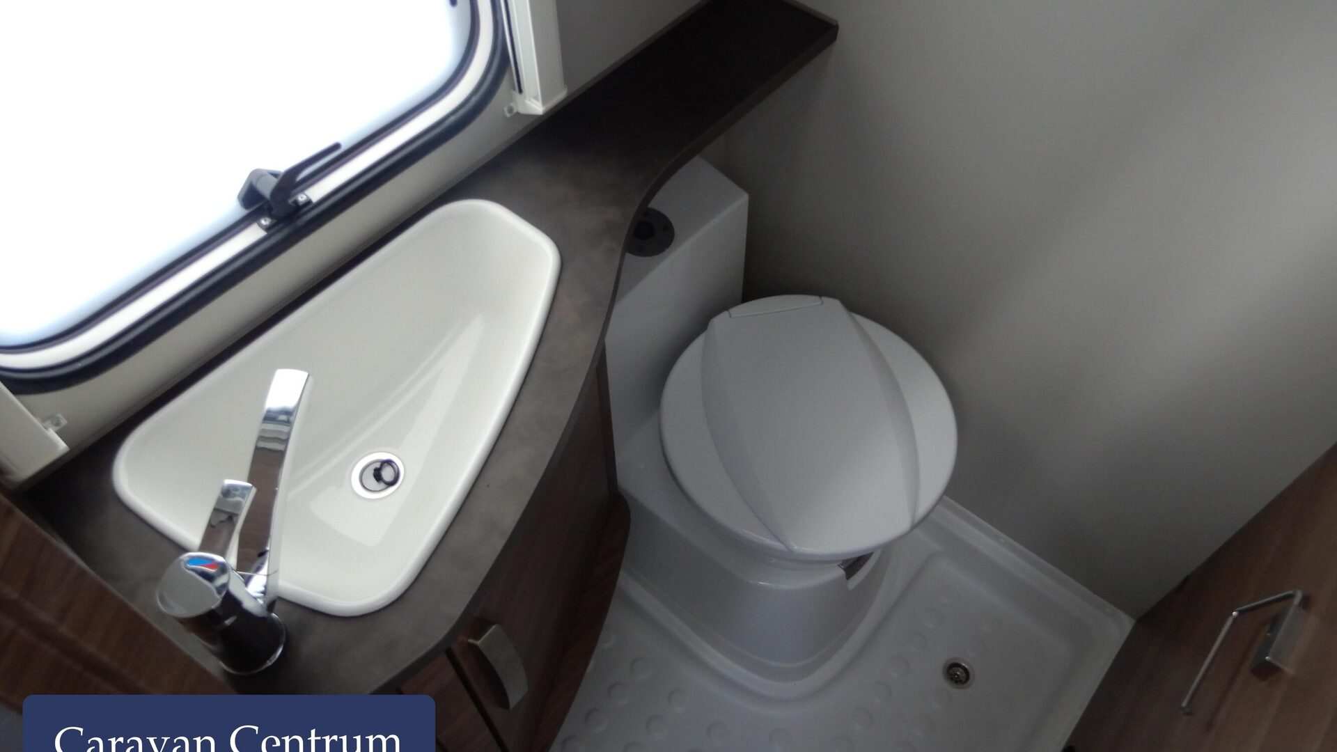 8ff7d868324e546f0e57de0bce9b18c971494174159f2fa5d6603fa673496a15