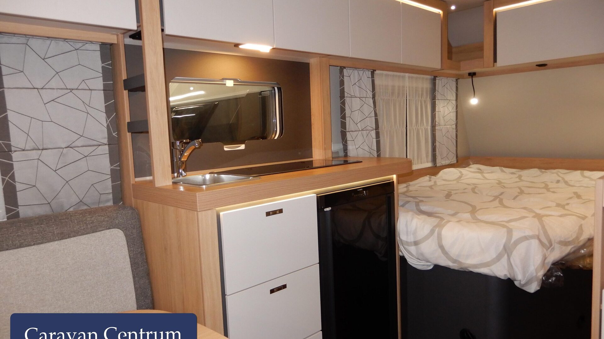 7c03c21c1dd944274ff7d11f4f46767b64d4dcb2c856f278a9b24fd46f53d28b