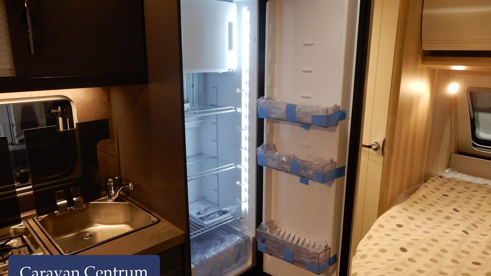 0e5b3ba173210eb45846062d4cbd4891742f93922421a1aa922891506d566ba8