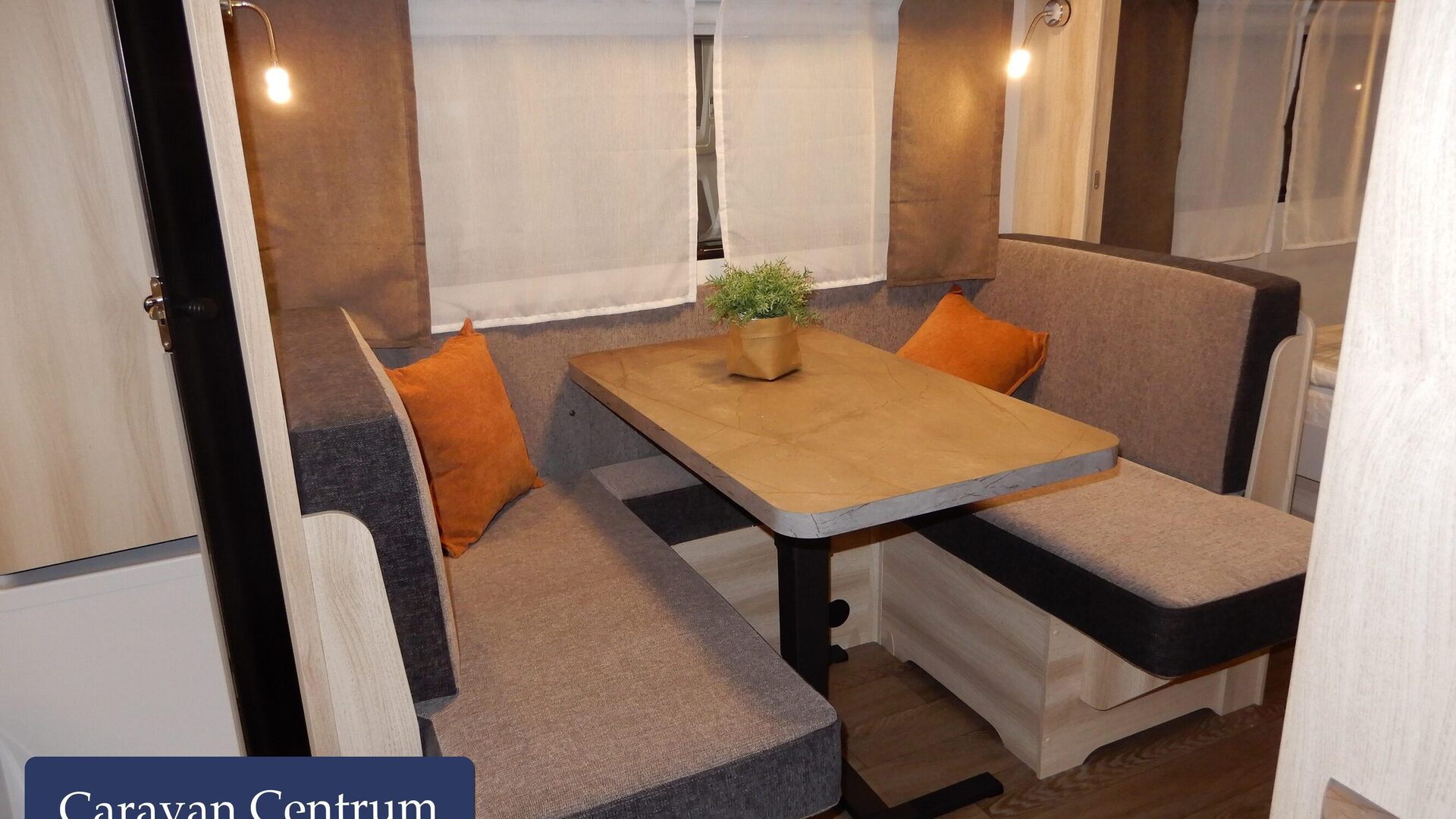 3158d636fcd221bc79be912e5dc592977103d86d3f349c64fd27ad686c1c881b