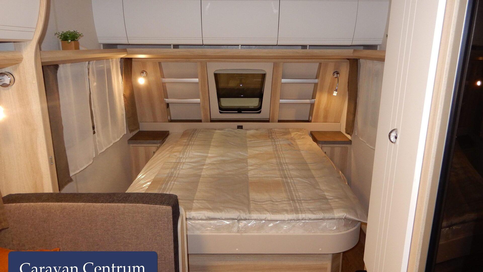 f7a8e1528d130986916ee0856c31e9f2c0096dd9343df708fb6b11d652f949b9