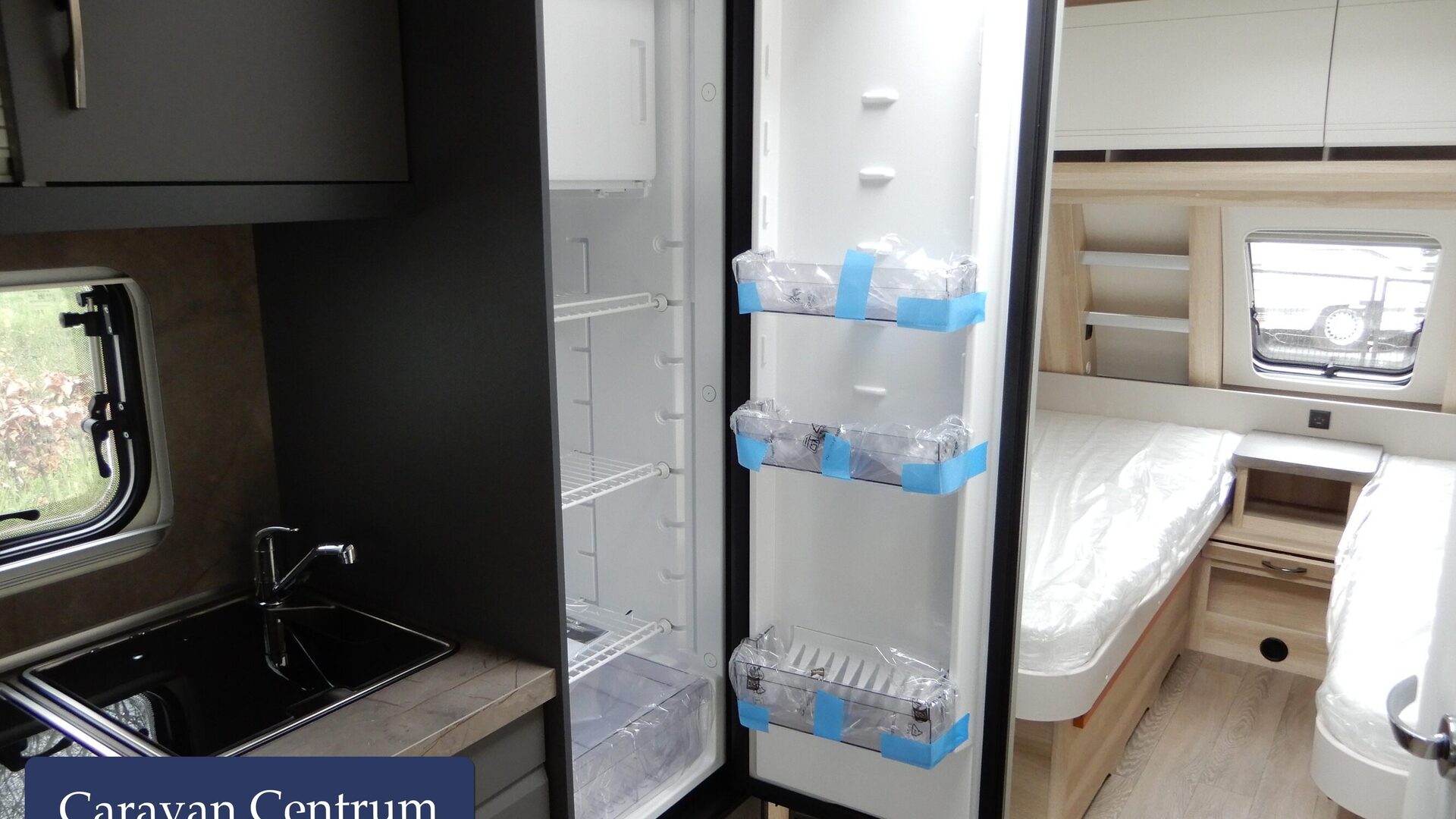 21b26a10698d57bc67281b467a61cedb36abaf081fdd100ff2daefaa4b149ee7