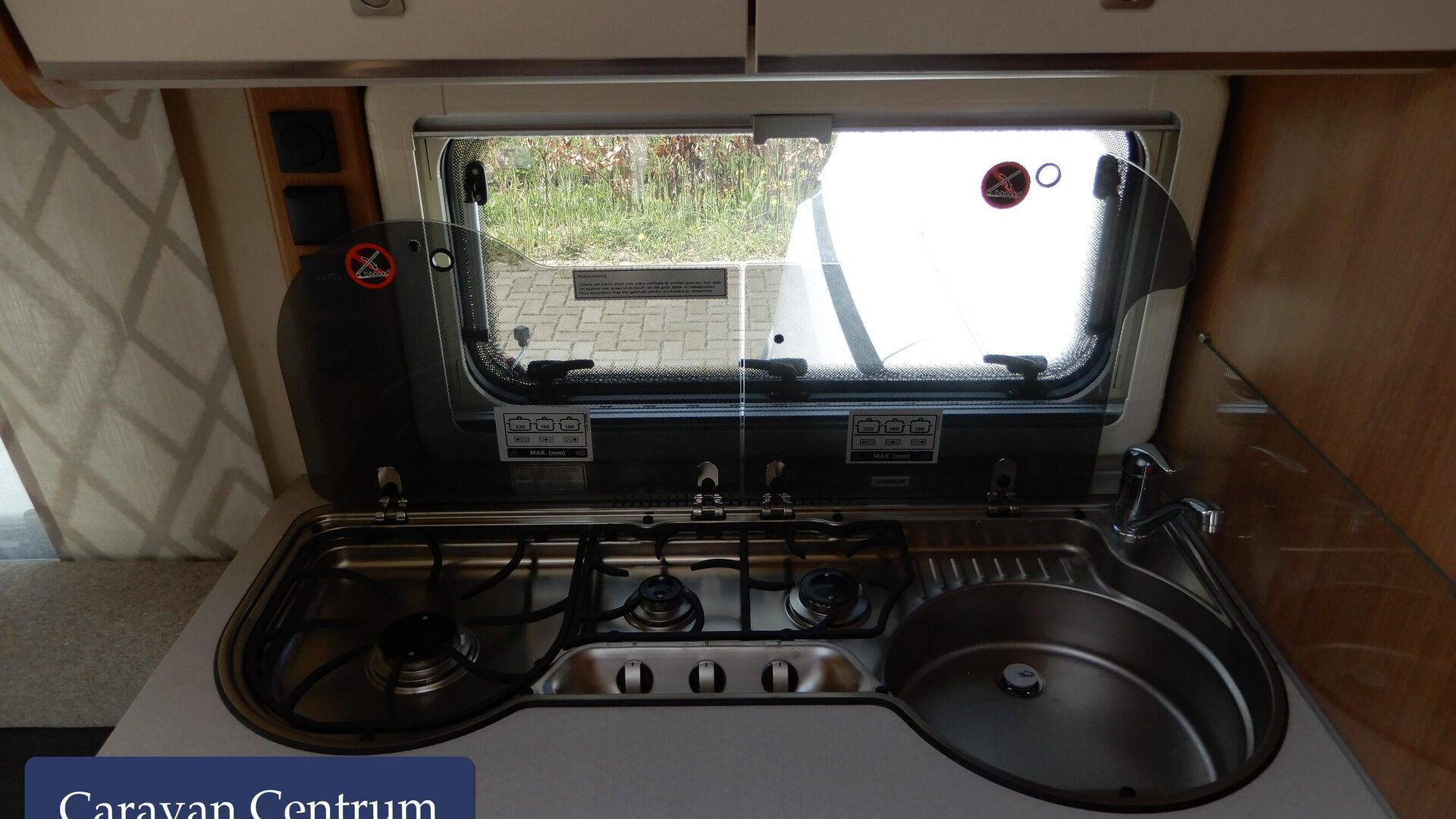 bab50ef5d31441e276c3d093947e54ec2b24f3a4a03130523ab6d9d99c84a195