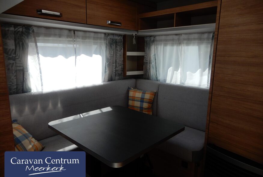 64dc49b1db7c1647539cc62281f99b129a90d090efbbae56fe5b6260772c2ed0