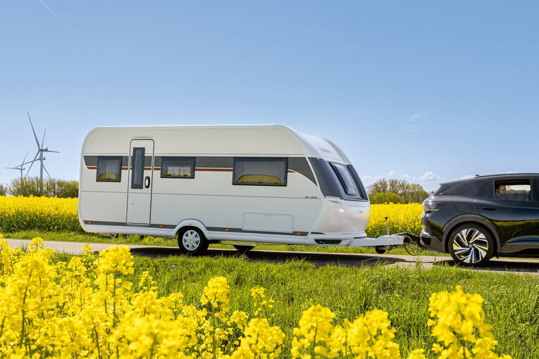hobby-caravans-2027-ext1 - ccm