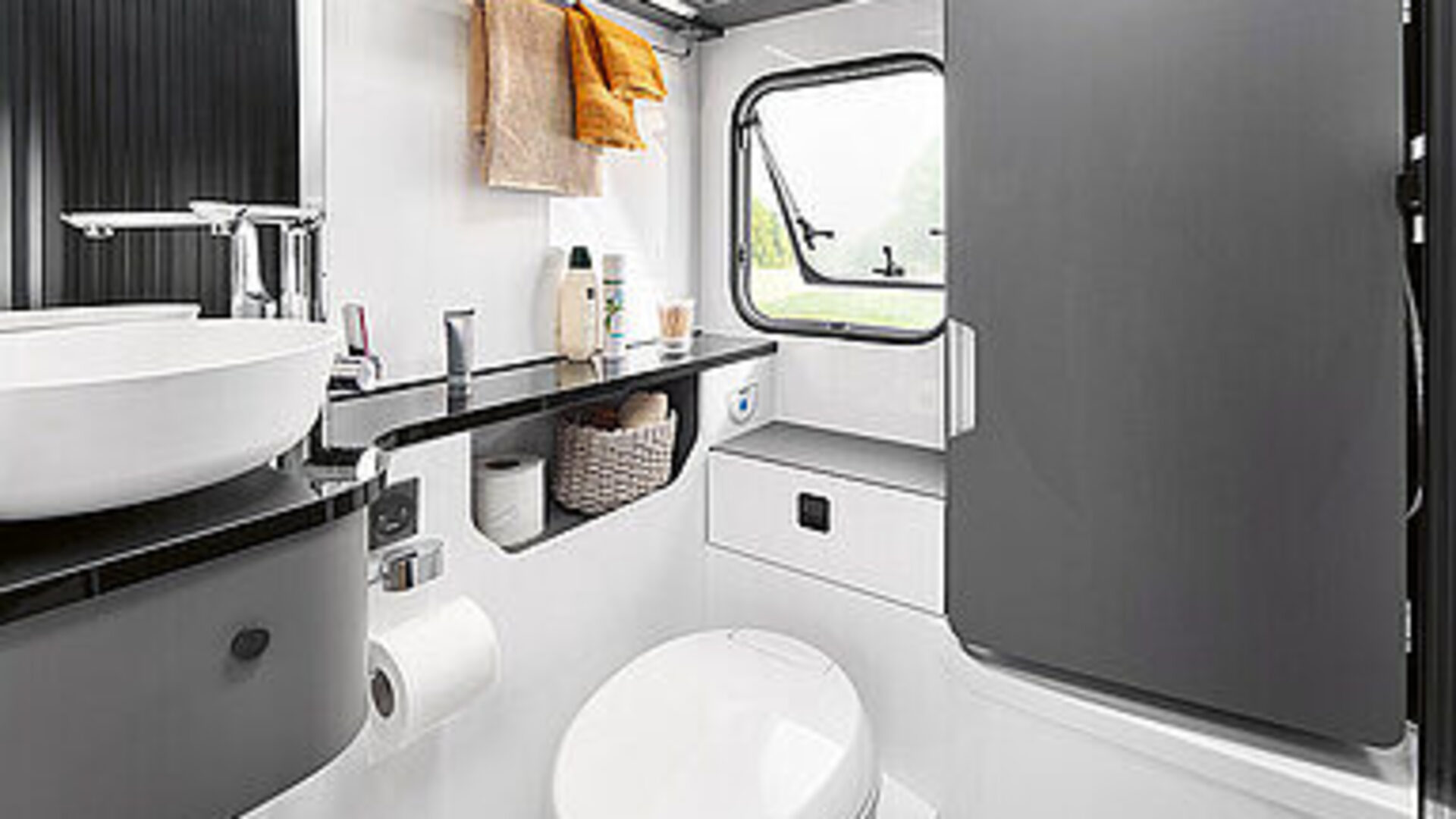 csm_2027_WW_De_Luxe_460_SFf_innen_Bad_zu_h_BEAR_PRESSE_thumb_99f31b2320